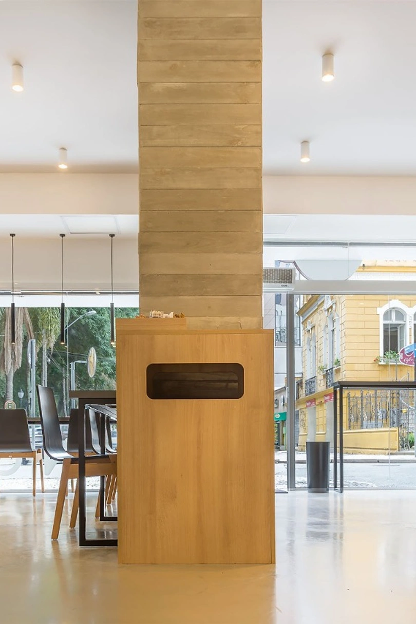 Ben Café cover
