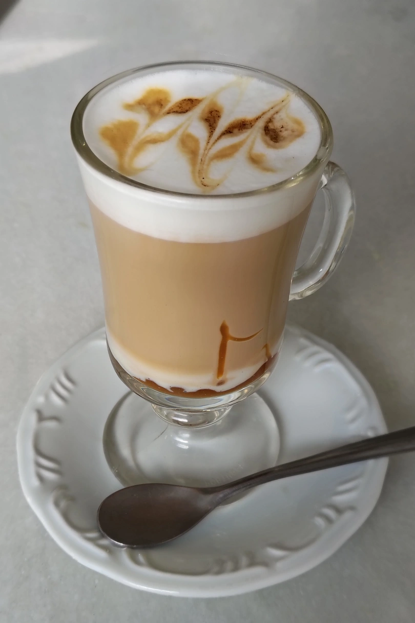 Bonita Café cover