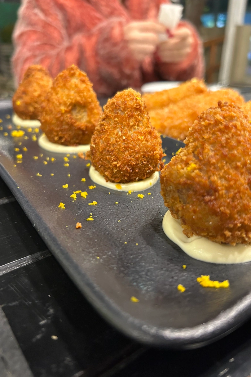 Capim Leão Bar e Brasa cover