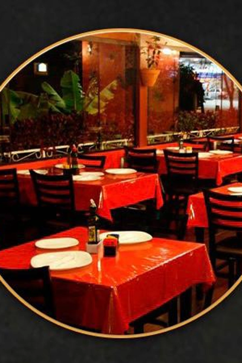 Chocolate com Banana - Rodízio de Pizza / Caranguejo em Curitiba cover