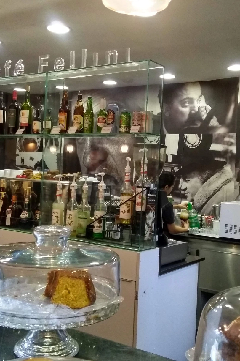 Cine Café Fellini cover