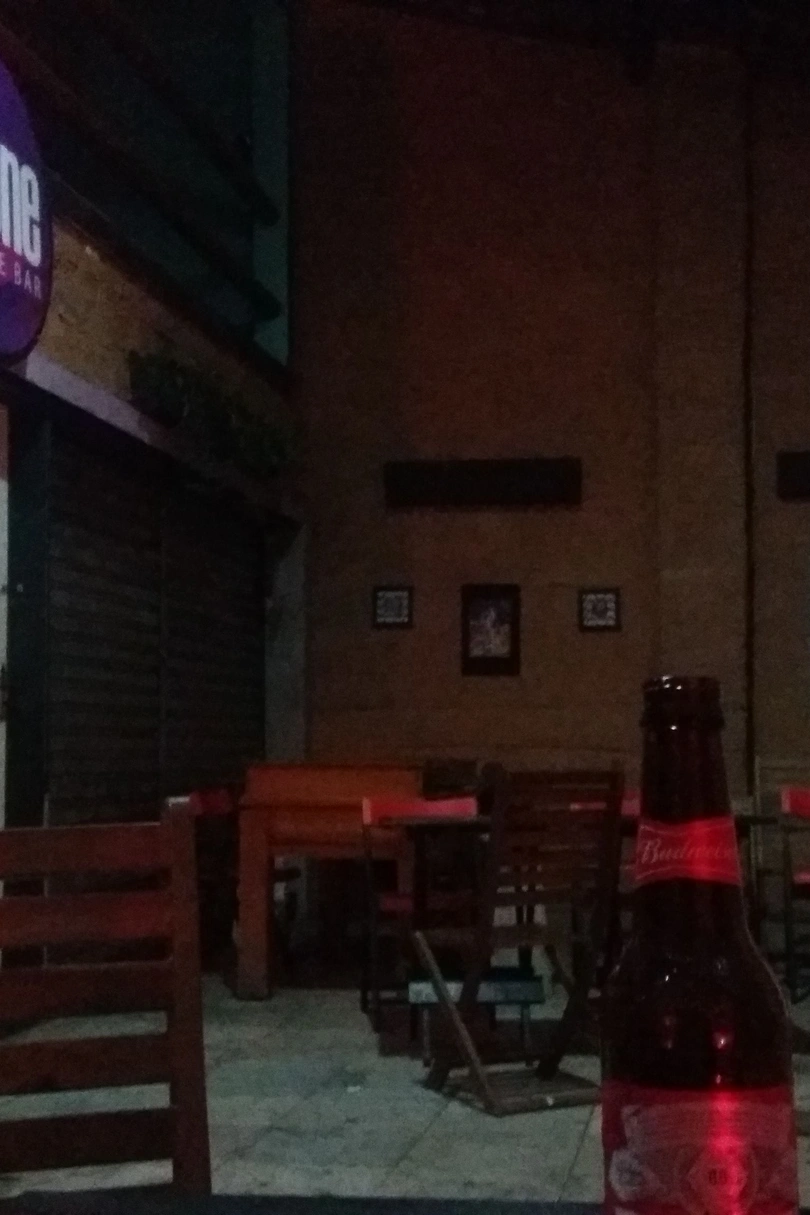 Dudo bar cover