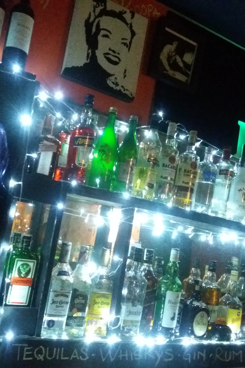 Dudo bar cover