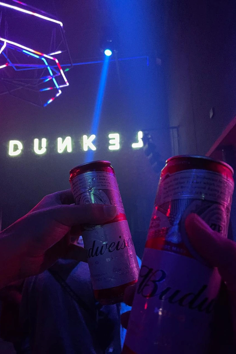 Dunkel Club cover