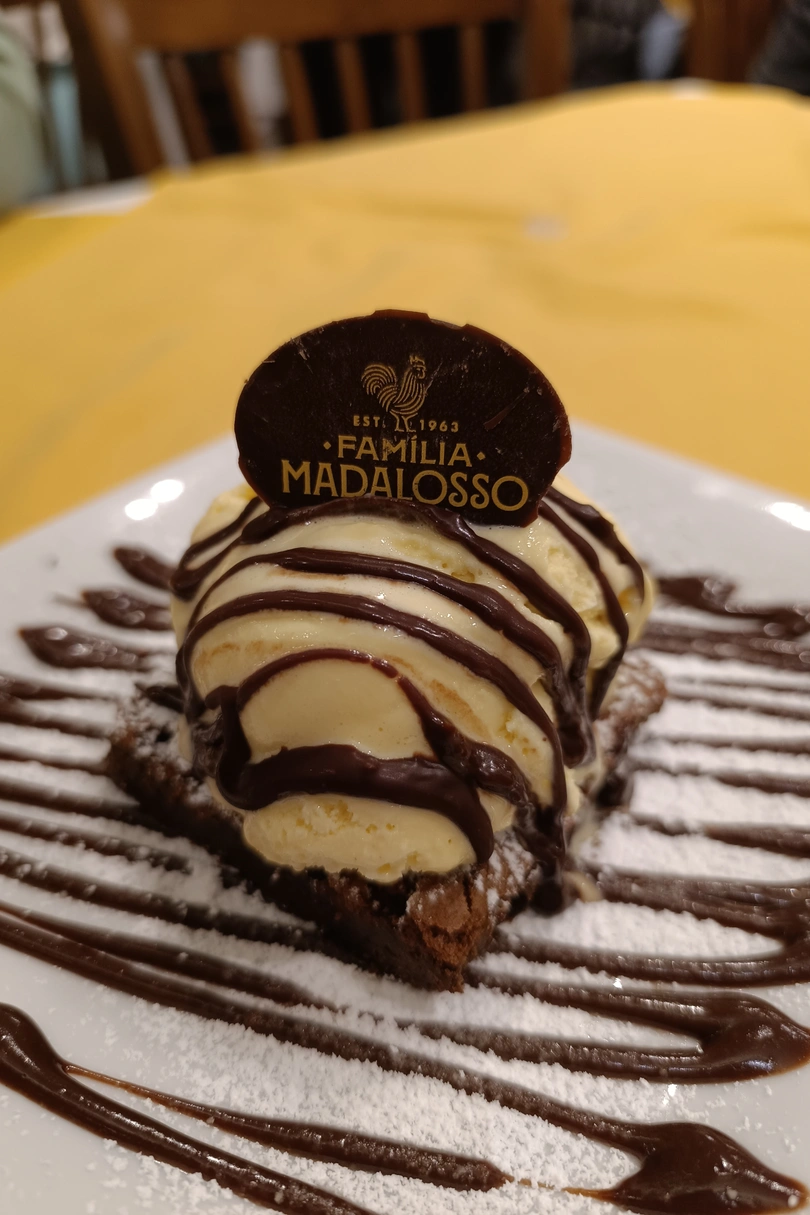 Família Madalosso cover