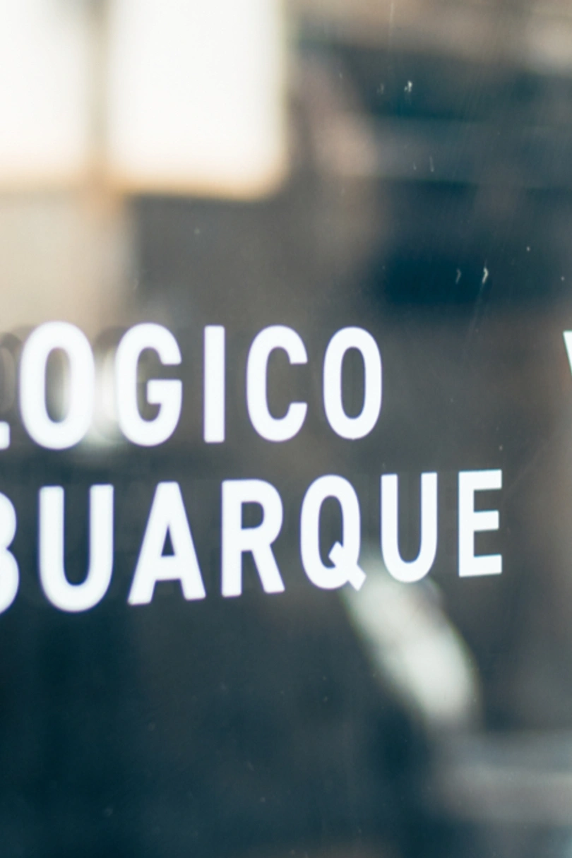 Lógico Café Vila Buarque cover