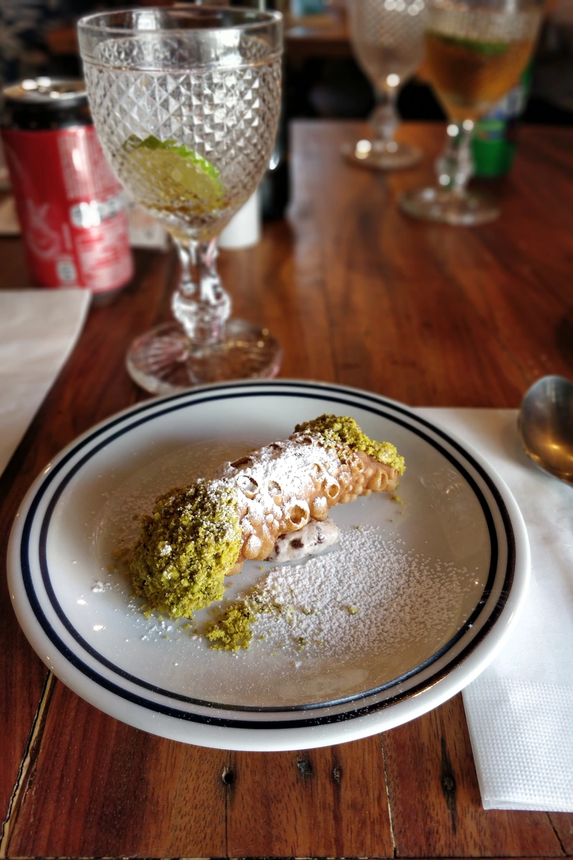 Madá Pizza e Vinho cover