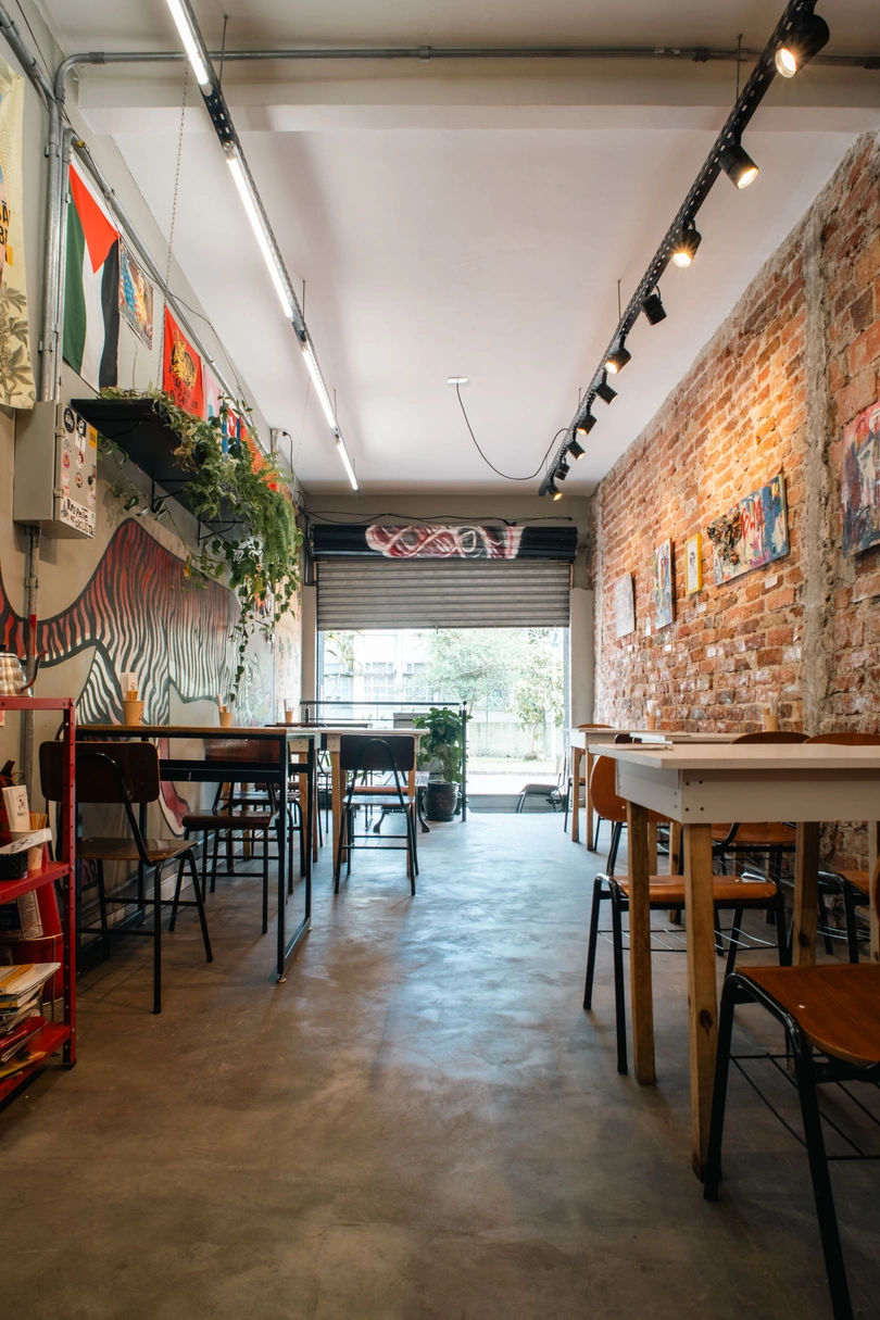 Manifesto Café cover