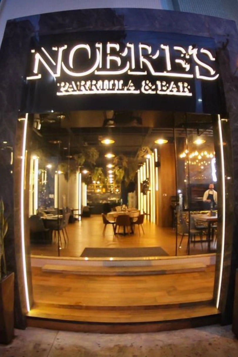 Nobre´s Parrilla cover