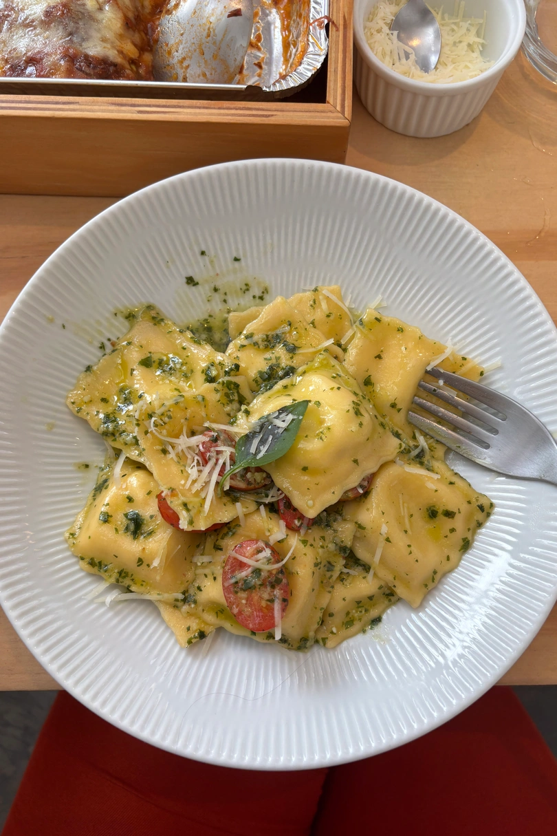 Pasta Basta cover